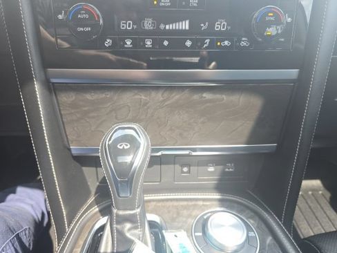 Used 2023 INFINITI QX80 Luxe w/ Cargo Package AWD/4WD image 30