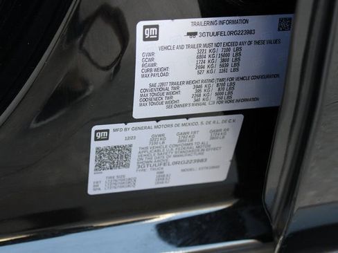 Certified 2024 GMC Sierra 1500 AT4X image 32
