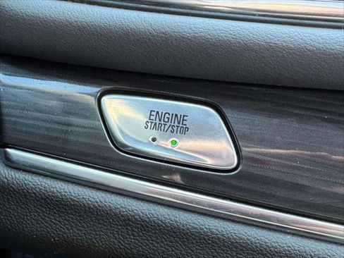 Used 2022 Buick Enclave Premium w/ Experience Buick Package image 27