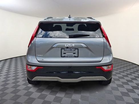 Certified 2023 Kia Niro Wind FWD image 6