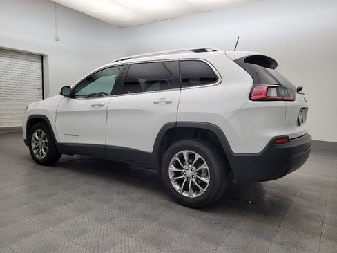 Used 2020 Jeep Cherokee Latitude Plus image 3