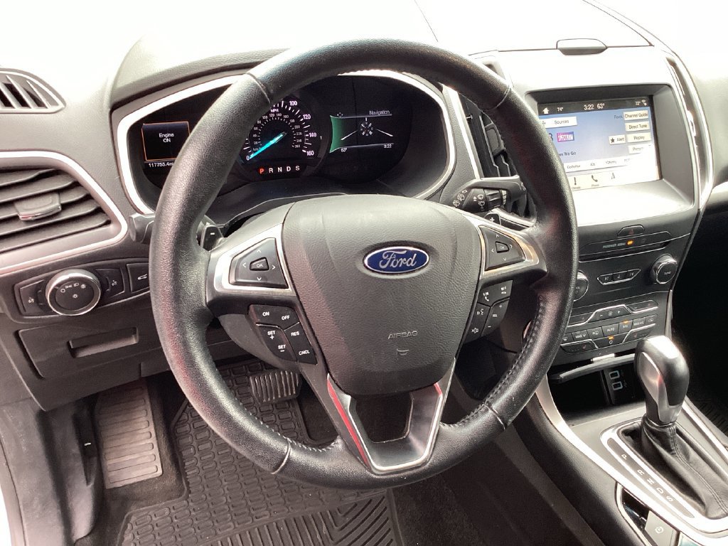 Used 2017 Ford Edge SEL w/ Equipment Group 201A AWD/4WD image 15