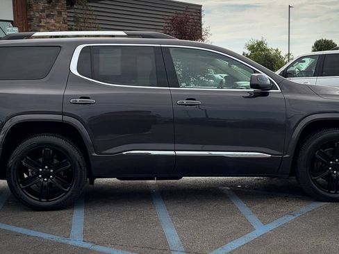 Used 2017 GMC Acadia Denali w/ Technology Package AWD/4WD image 29
