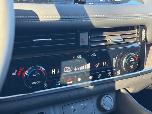 New 2026 Nissan Rogue Platinum w/ Platinum Premium Package image 26