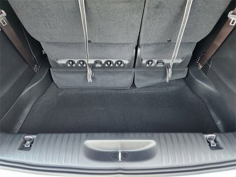 New 2026 Chrysler Pacifica Select image 21