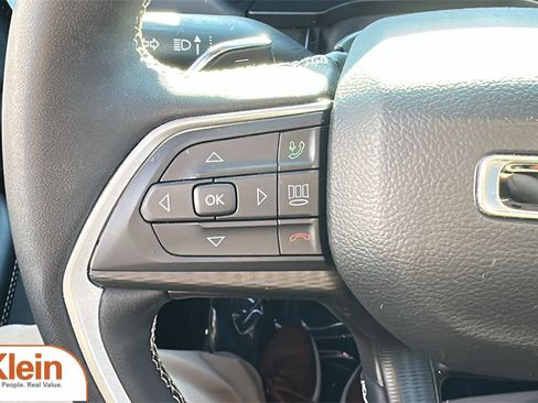 Used 2024 Jeep Grand Cherokee L Laredo w/ Luxury Tech Group I image 16