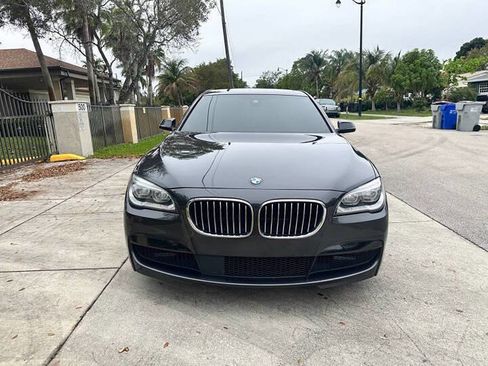 Used 2015 BMW 750i 750i 4dr Sedan image 3