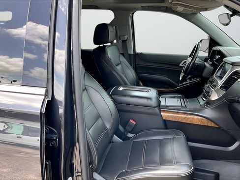 Used 2020 GMC Yukon Denali w/ Denali Ultimate Package RWD image 30