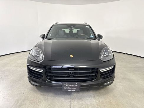 Certified 2015 Porsche Cayenne Turbo AWD/4WD image 10