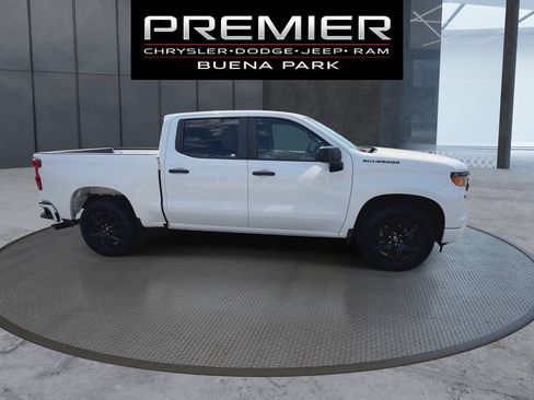 Used 2023 Chevrolet Silverado 1500 Custom w/ LPO, Dark Essentials Package RWD image 9