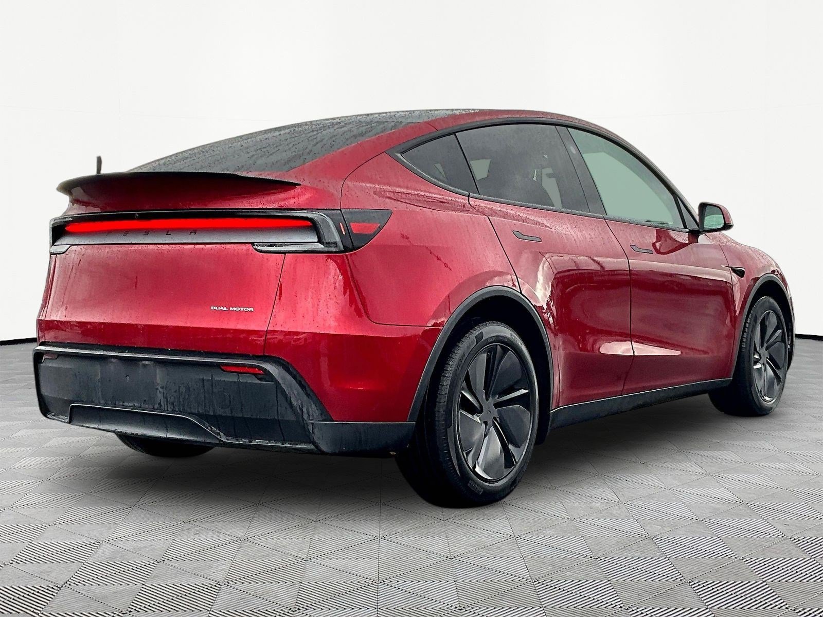 Used 2026 Tesla Model Y Long Range AWD/4WD image 6