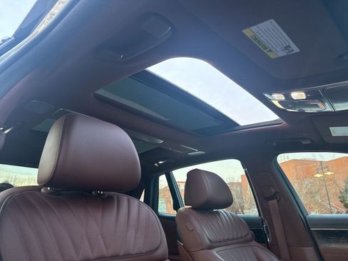 Used 2024 Genesis G90 3.5T image 34