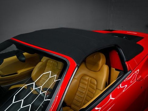 Used 2005 Ferrari 360 Spider RWD image 2
