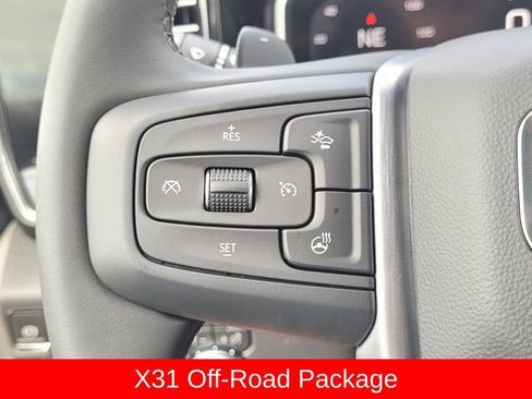 New 2026 GMC Sierra 1500 SLT AWD/4WD image 18