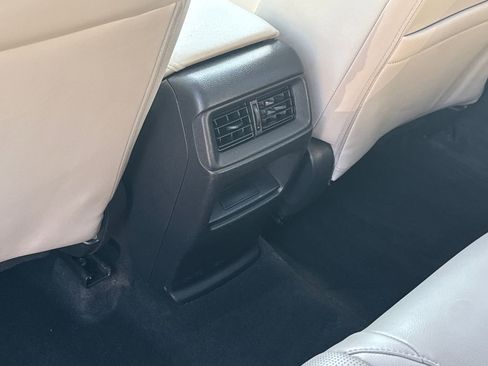 Used 2023 Honda CR-V EX-L image 38