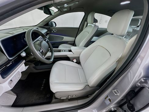 Used 2023 Hyundai Ioniq 6 SEL image 13