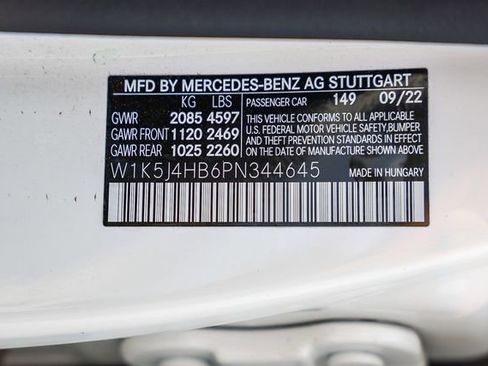 Used 2023 Mercedes-Benz CLA 250 4MATIC image 27