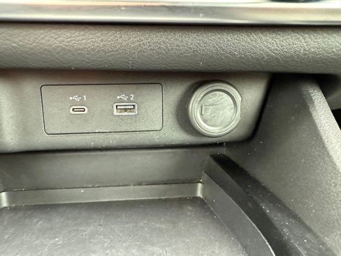 Used 2023 Nissan Rogue SV AWD/4WD image 26