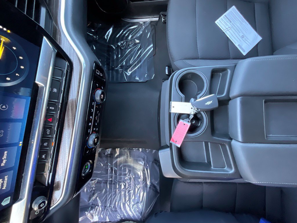 Used 2024 Chevrolet Silverado 1500 LT AWD/4WD image 20
