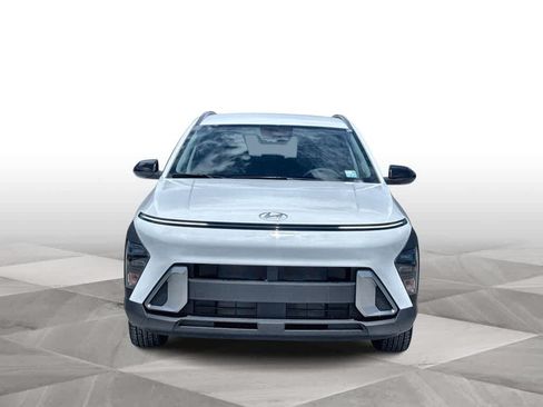 New 2027 Hyundai Kona SEL Sport FWD image 3