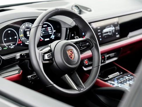 New 2026 Porsche Cayenne Turbo GT image 11