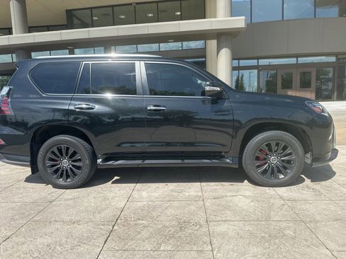 Certified 2023 Lexus GX 460 Premium AWD/4WD image 2