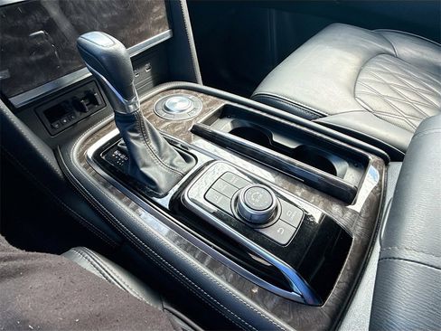 Used 2023 Nissan Armada Platinum w/ Captain's Chairs Package image 18