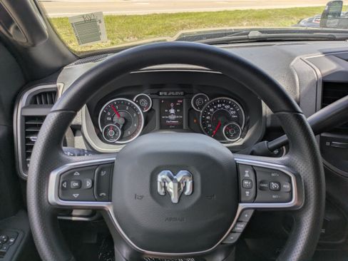 New 2026 RAM 3500 Tradesman AWD/4WD image 20