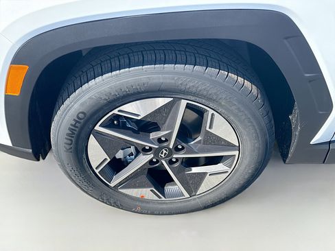New 2026 Hyundai Tucson SEL FWD image 24