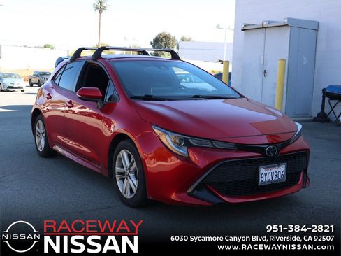 Used 2022 Toyota Corolla SE image 1