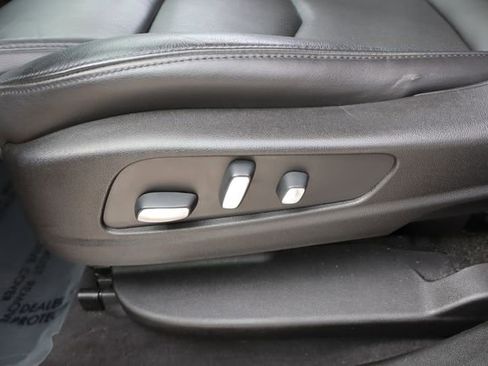 Used 2019 Cadillac XT5 Premium Luxury image 11