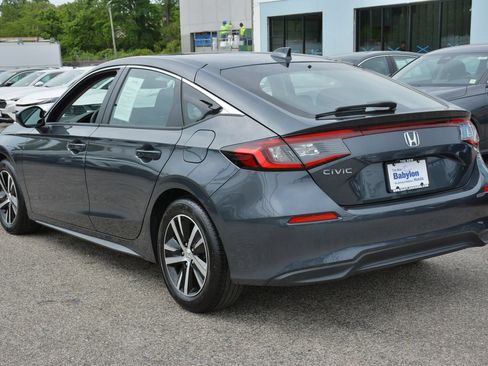 Used 2024 Honda Civic LX image 3