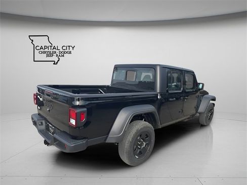 New 2026 Jeep Gladiator Sport image 8