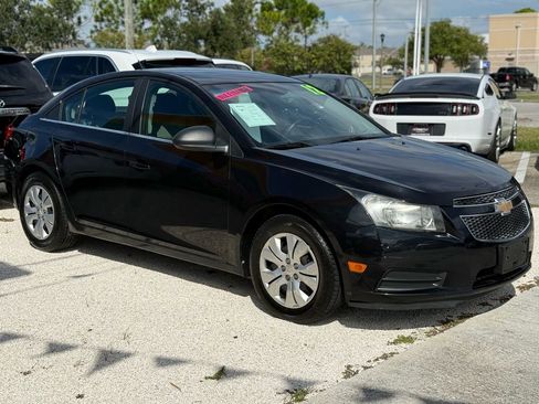 Used 2012 Chevrolet Cruze LS w/ Connectivity Package image 7