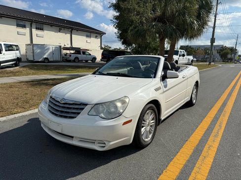 Used 2008 Chrysler Sebring Touring image 3