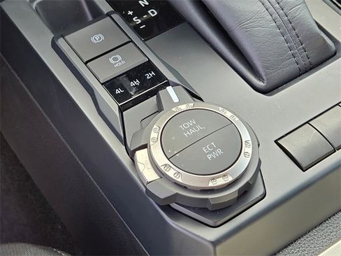 Used 2025 Toyota Tacoma SR5 image 32