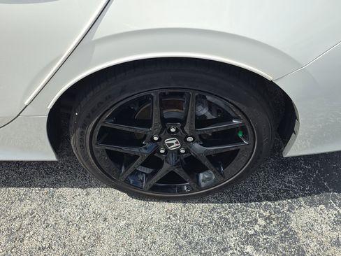 Certified 2023 Honda Civic Sport image 9