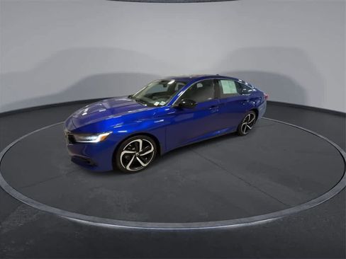Used 2022 Honda Accord Sport image 4