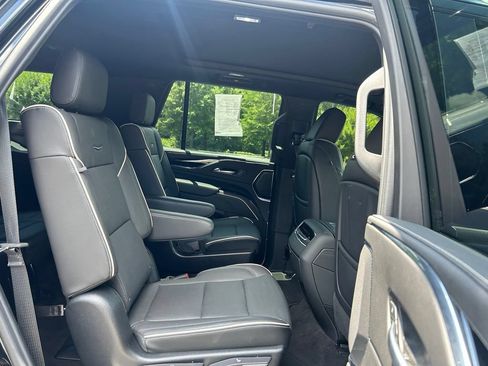 Used 2023 Cadillac Escalade Sport w/ Touring Package RWD image 50
