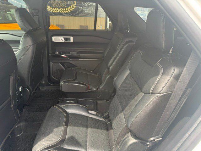 Used 2021 Ford Explorer ST w/ Equipment Group 401A AWD/4WD image 9