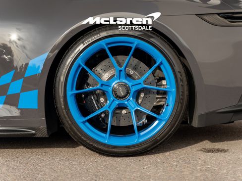 Used 2022 Porsche 911 GT3 image 24