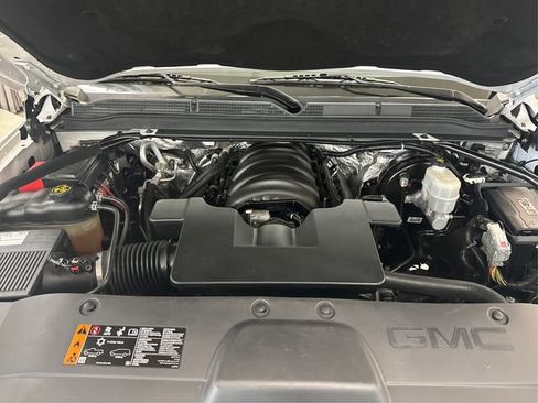 Used 2017 GMC Yukon XL Denali w/ Open Road Package image 11