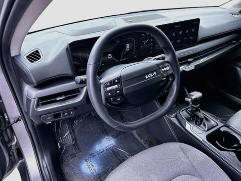 Used 2025 Kia K4 EX FWD image 8