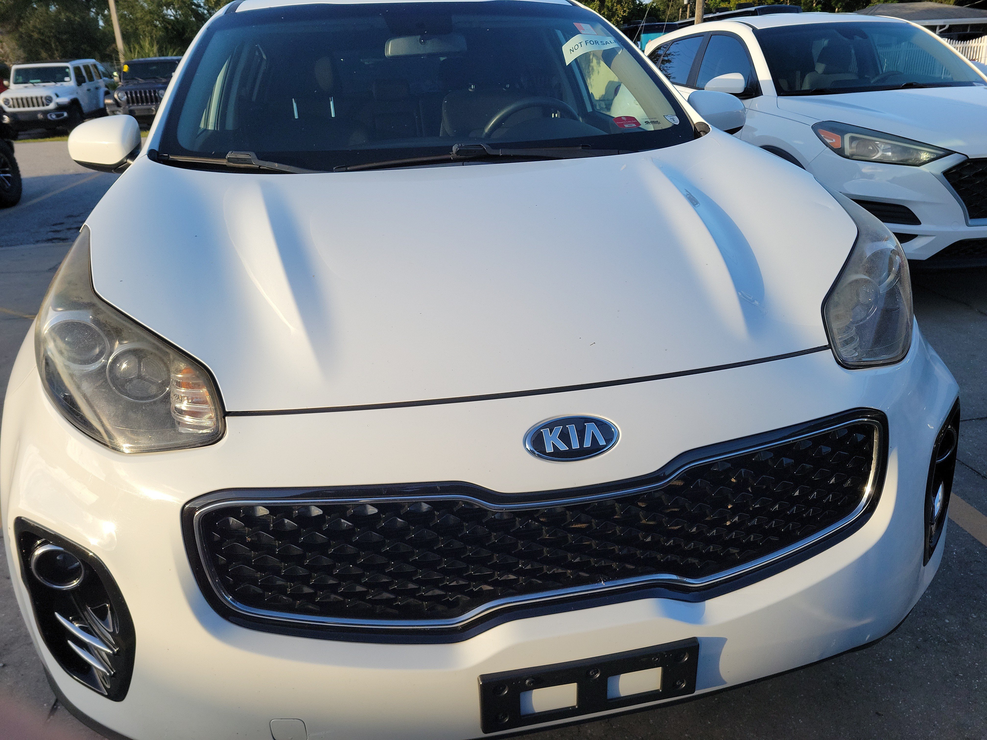 Used 2019 Kia Sportage LX AWD/4WD image 2