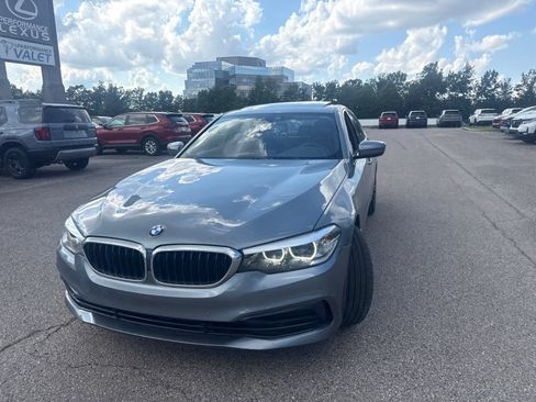 Used 2019 BMW 530i xDrive w/ Convenience Package AWD/4WD image 18
