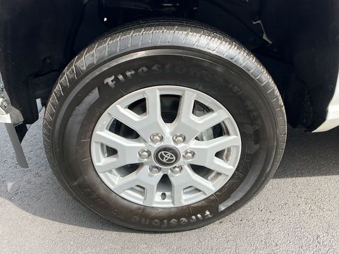 Used 2025 Toyota Tacoma SR5 image 16