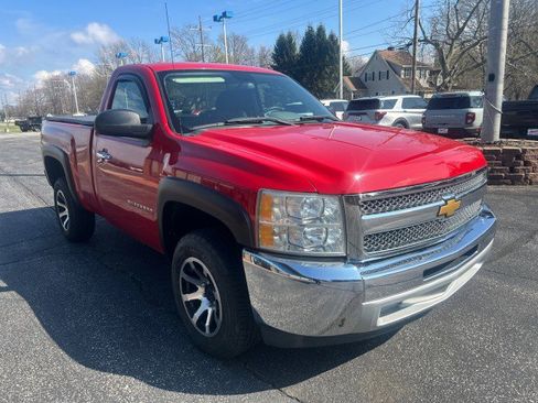 Used 2013 Chevrolet Silverado 1500 W/T w/ LS Package image 4