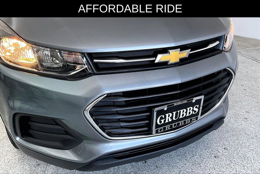 Used 2020 Chevrolet Trax LS w/ Tint and Cruise Package FWD image 36