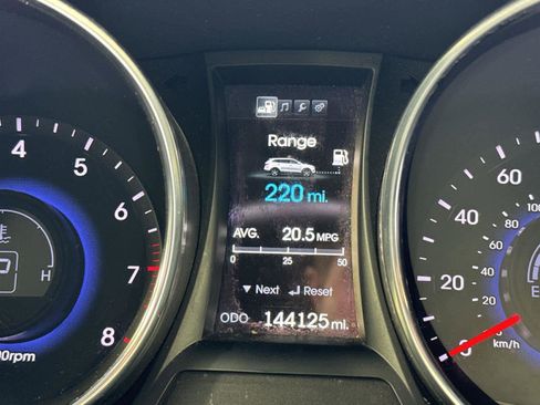 Used 2016 Hyundai Santa Fe Limited image 30