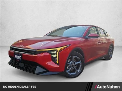 Used 2025 Kia K4 FWD image 1